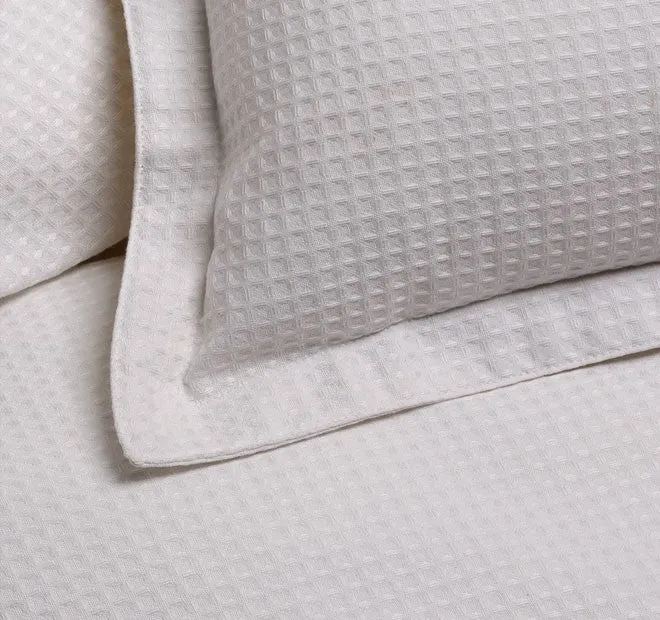 Ascot White Quilt Cover Set by Logan & Mason Platinum