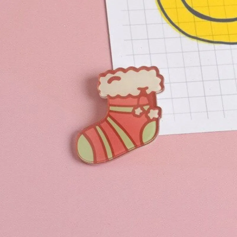 Cute and Fashionable Christmas Decoration Brooch Pins