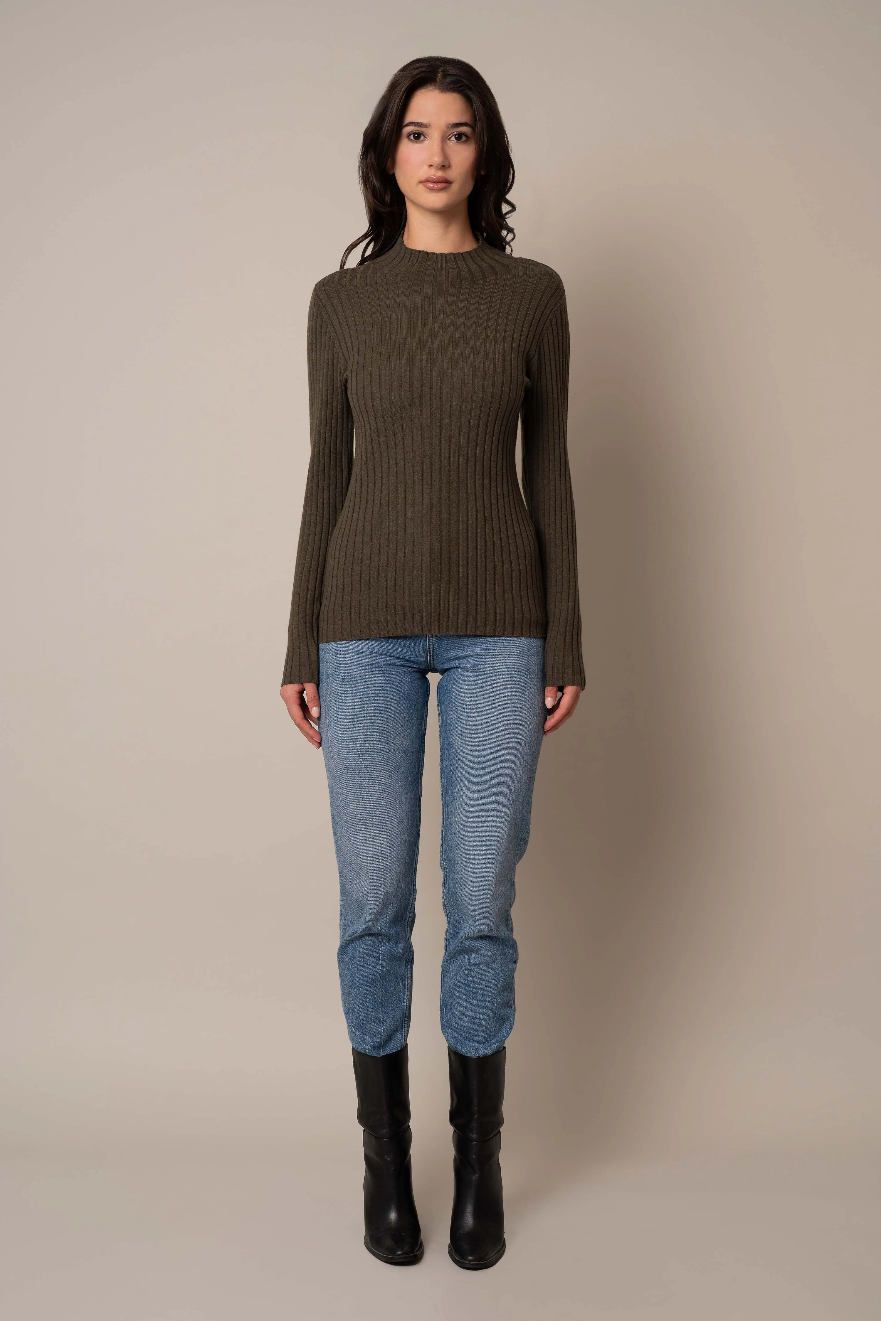 Mock Neck Ribbed Pullover