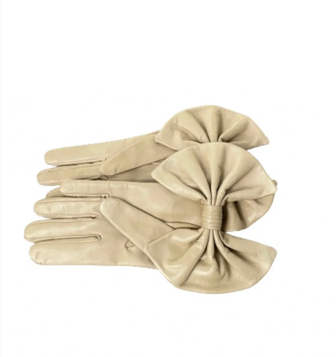 Stephanie Minnie Massive - Women's Silk Lined Leather Gloves